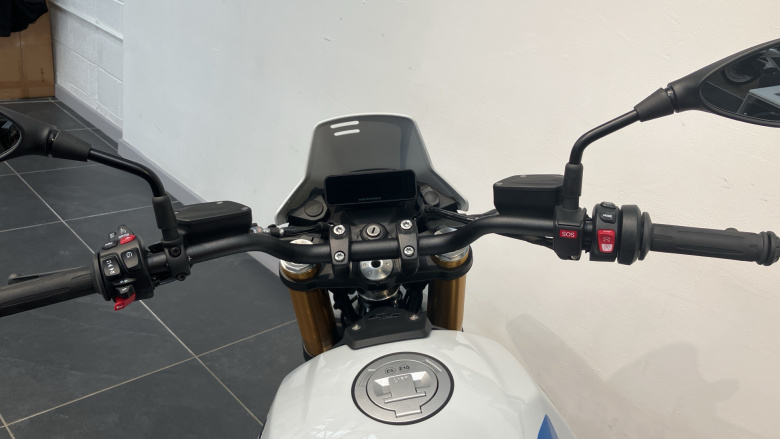BMW R12 GS (25MY)
